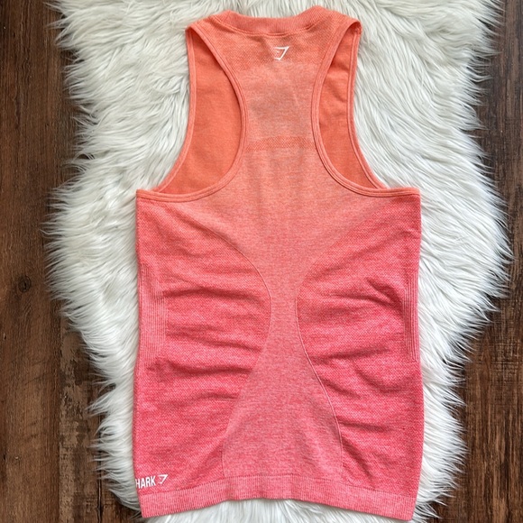 ✨NWT | GYMSHARK | Ombré Seamless Vest | Size L - Picture 2 of 11